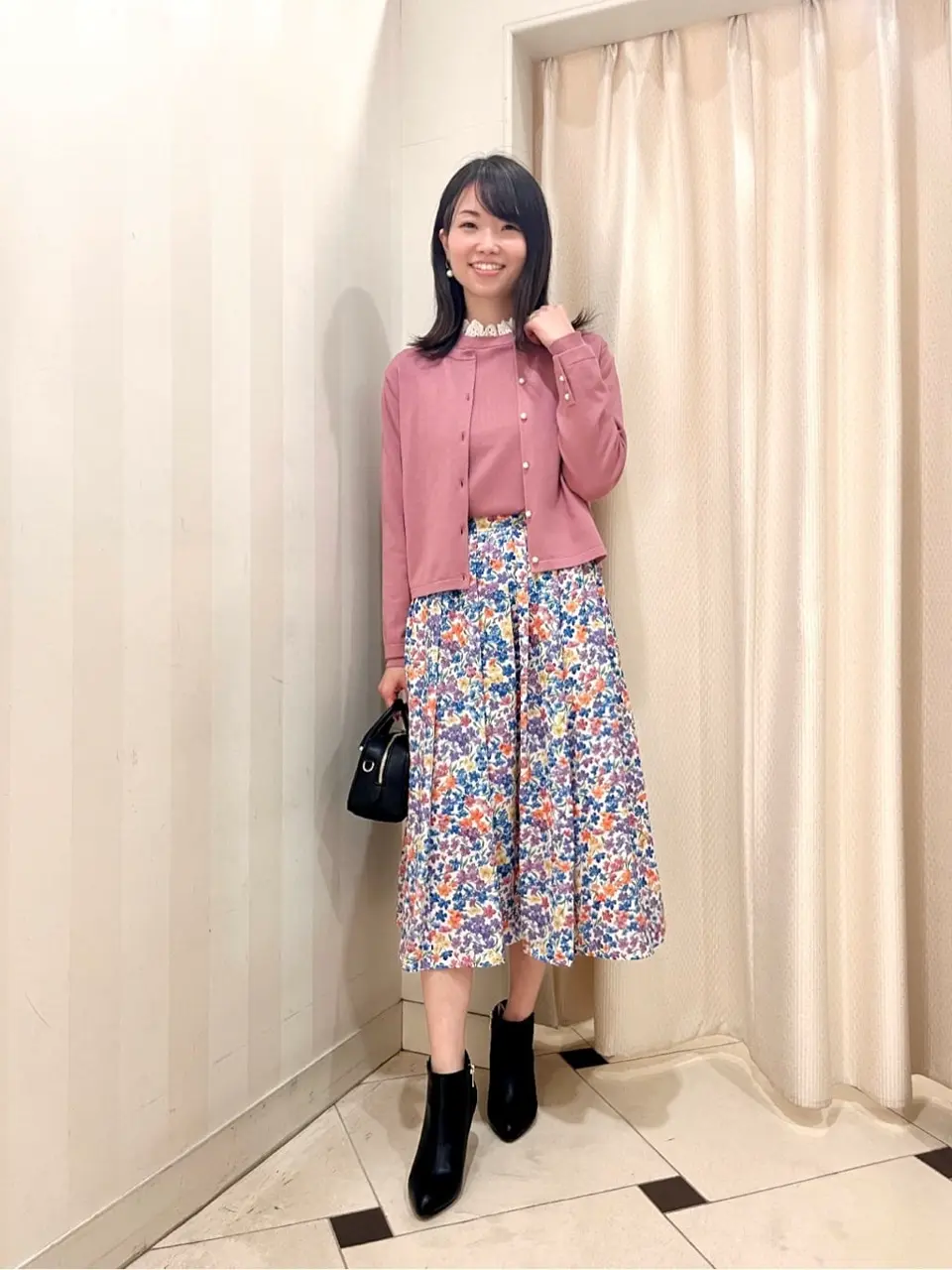 組曲 金井 コーディネート画像