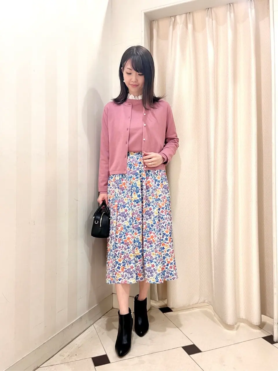 組曲 金井 コーディネート画像