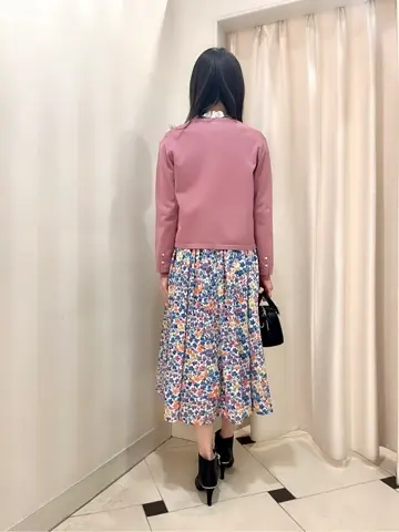 組曲 金井 コーディネート画像