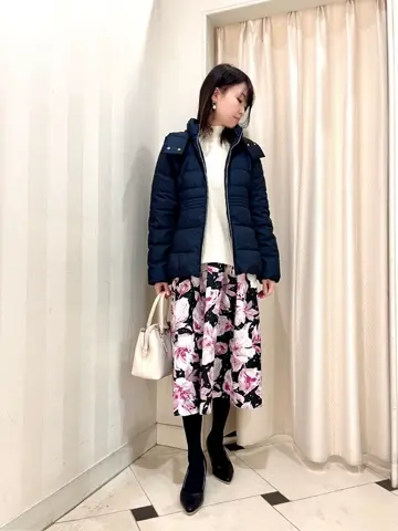 組曲 金井 コーディネート画像