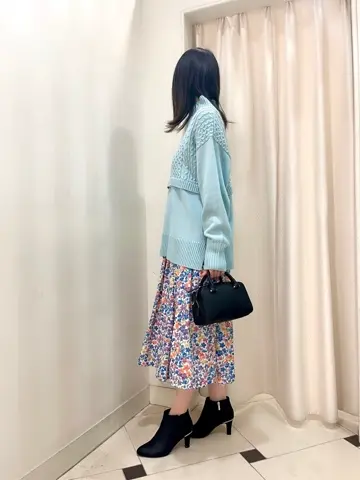 組曲 金井 コーディネート画像