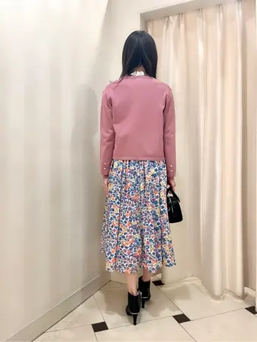 組曲 金井 コーディネート画像