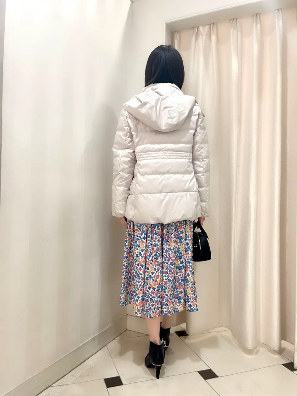 組曲 金井 コーディネート画像