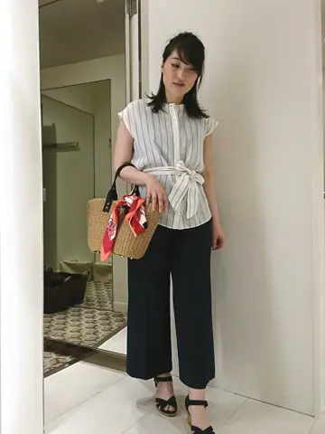 組曲 岡 コーディネート画像