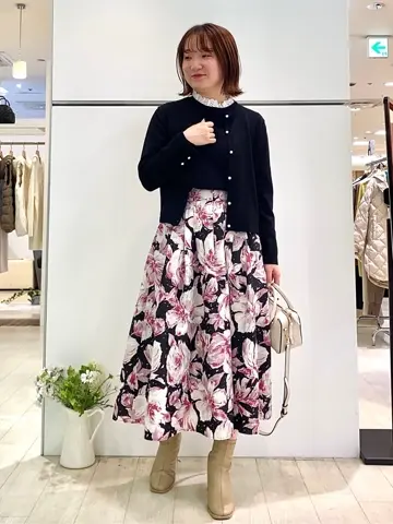 組曲 石井 コーディネート画像