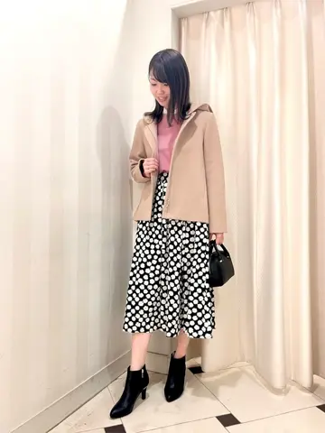 組曲 金井 コーディネート画像