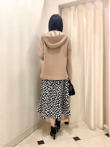 組曲 金井 コーディネート画像