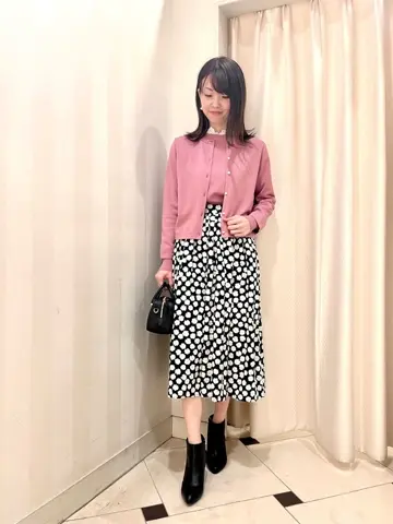 組曲 金井 コーディネート画像