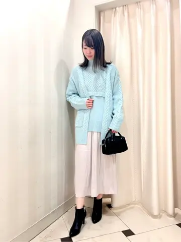 組曲 金井 コーディネート画像