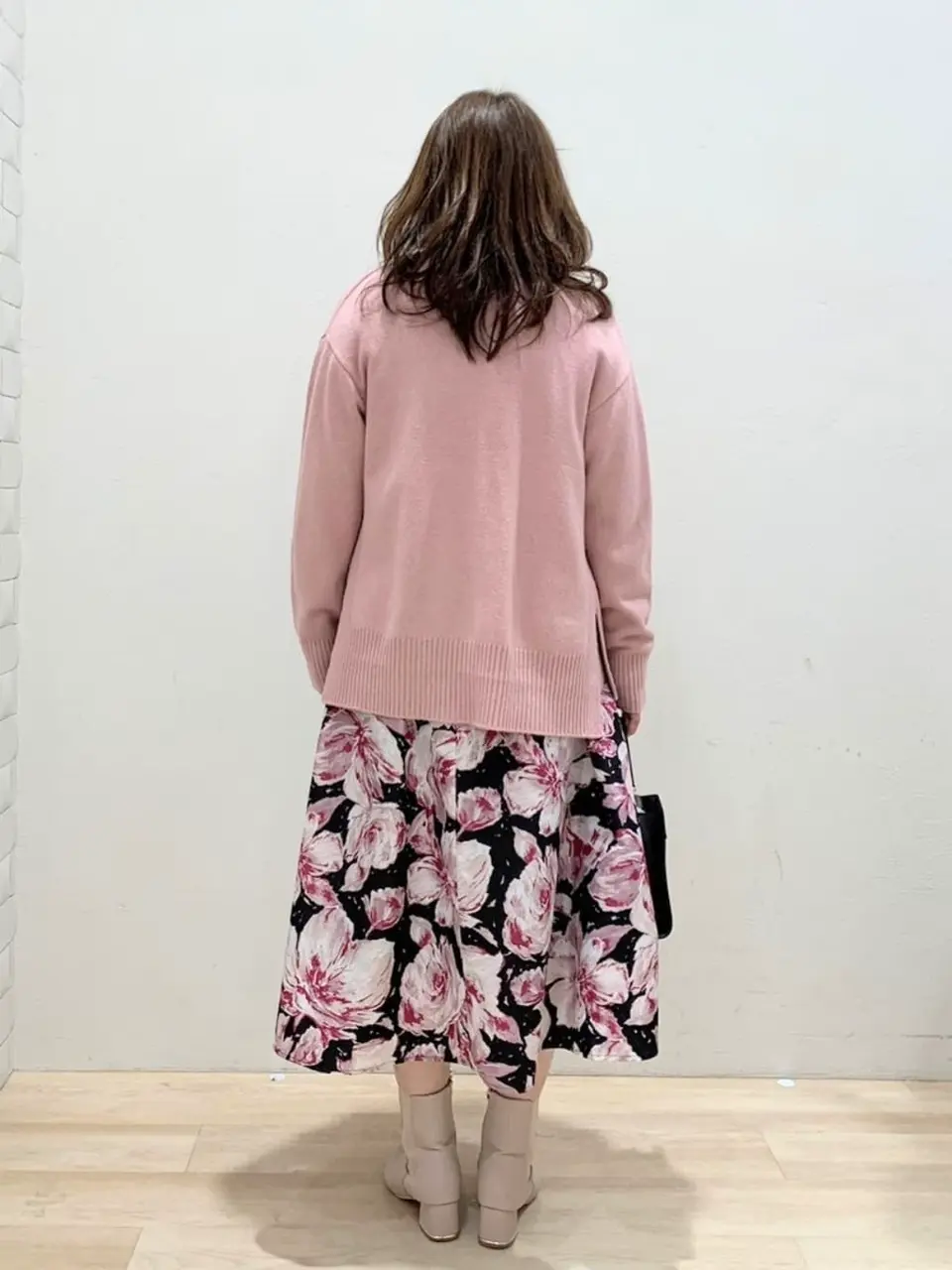 組曲 西谷 コーディネート画像