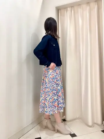 組曲 金井 コーディネート画像