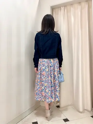 組曲 金井 コーディネート画像