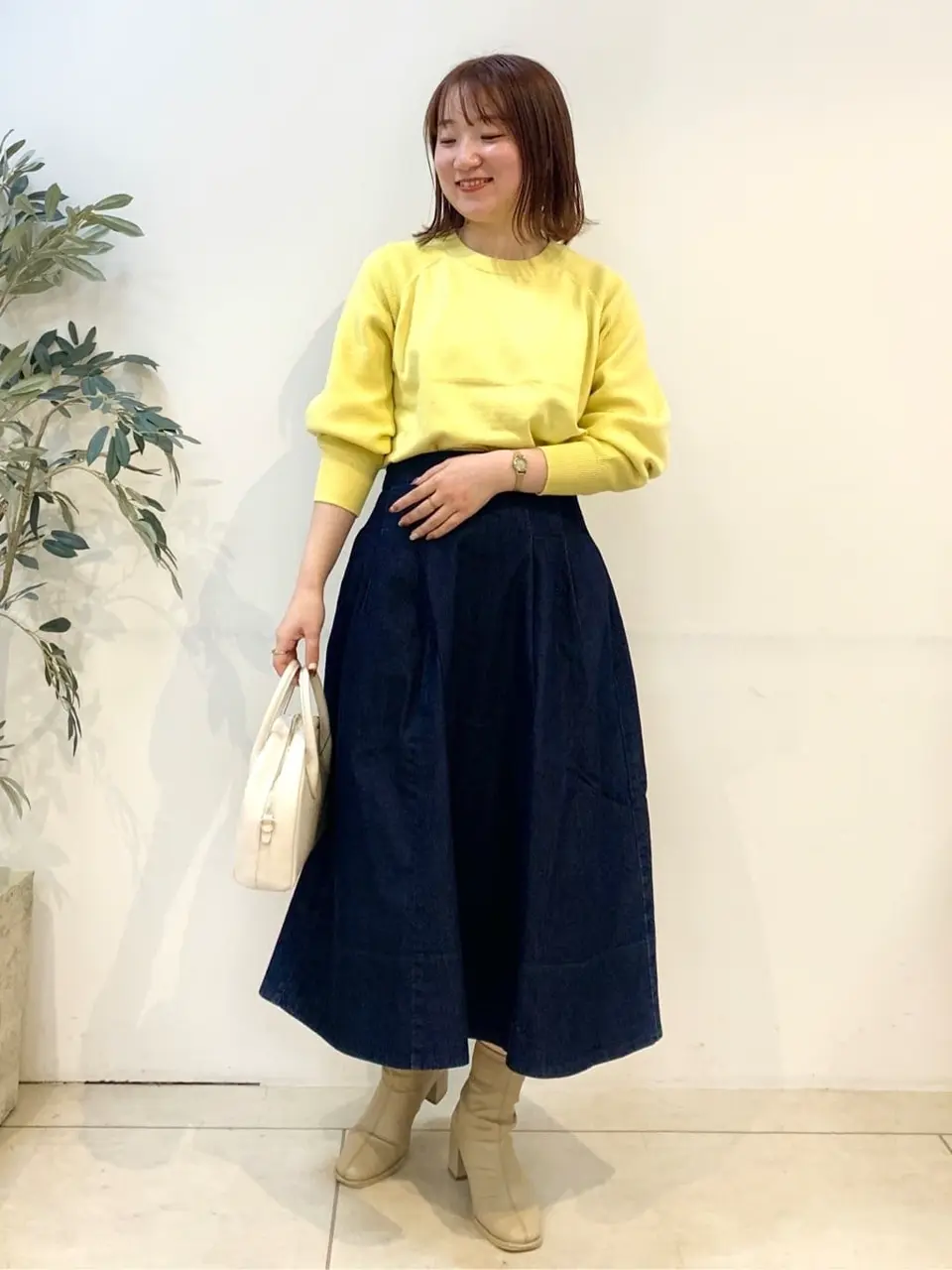 組曲 石井 コーディネート画像