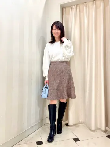 組曲 金井 コーディネート画像