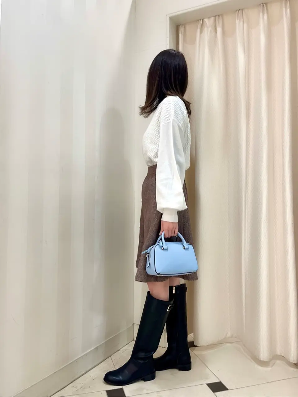 組曲 金井 コーディネート画像