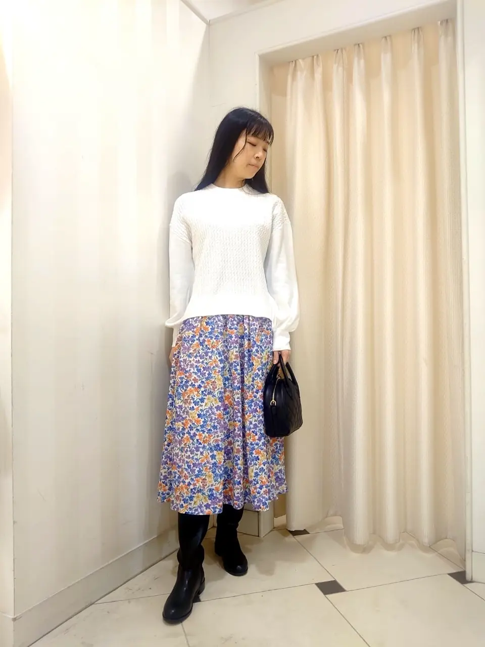 組曲 スタッフ コーディネート画像