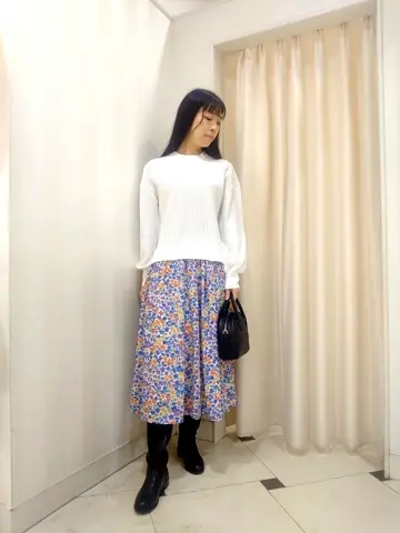 組曲 スタッフ コーディネート画像