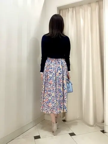 組曲 金井 コーディネート画像