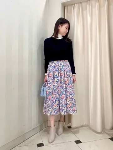 組曲 金井 コーディネート画像