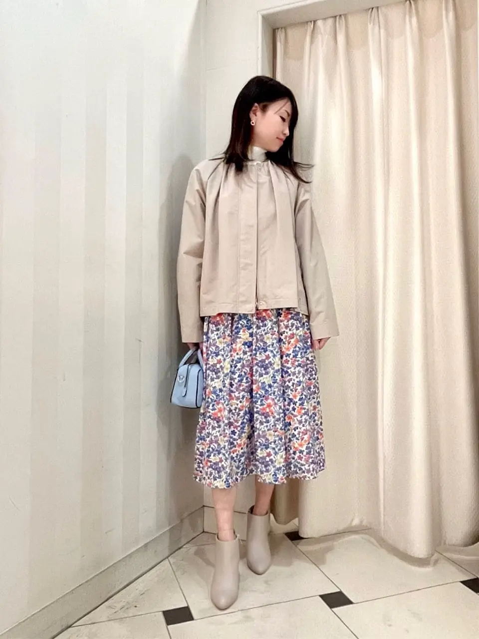 組曲 金井 コーディネート画像