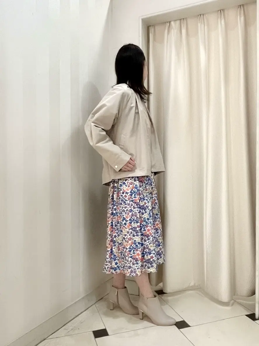 組曲 金井 コーディネート画像