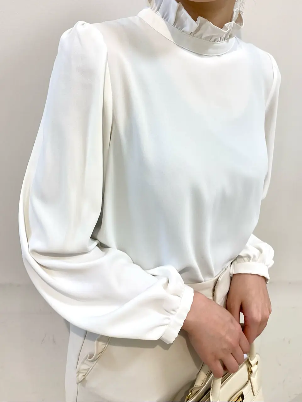 組曲 松田 コーディネート画像