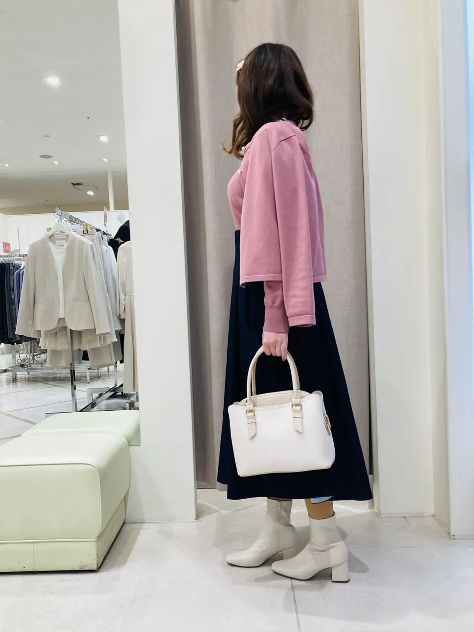 組曲 川根　彩 コーディネート画像