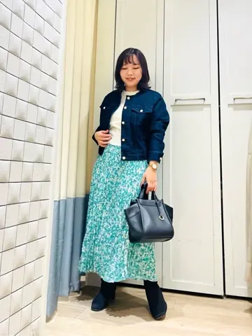 組曲 KATO コーディネート画像