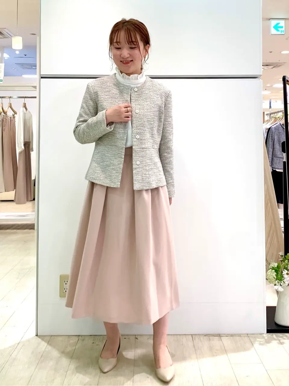 組曲 石井 コーディネート画像