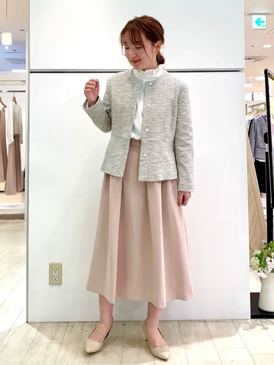 組曲 石井 コーディネート画像