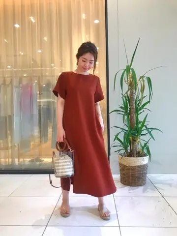 組曲 坂本 コーディネート画像