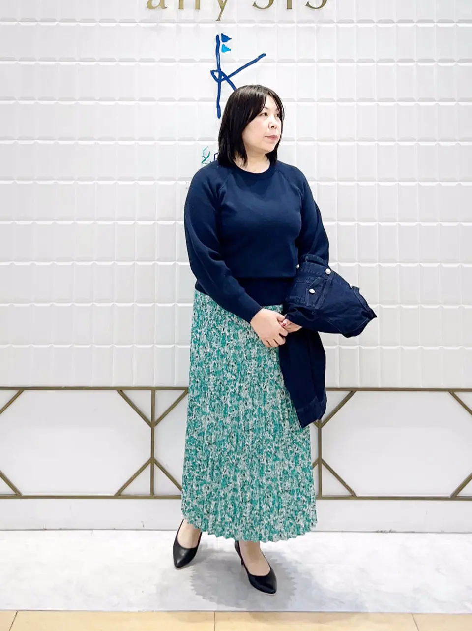 組曲 西田 コーディネート画像