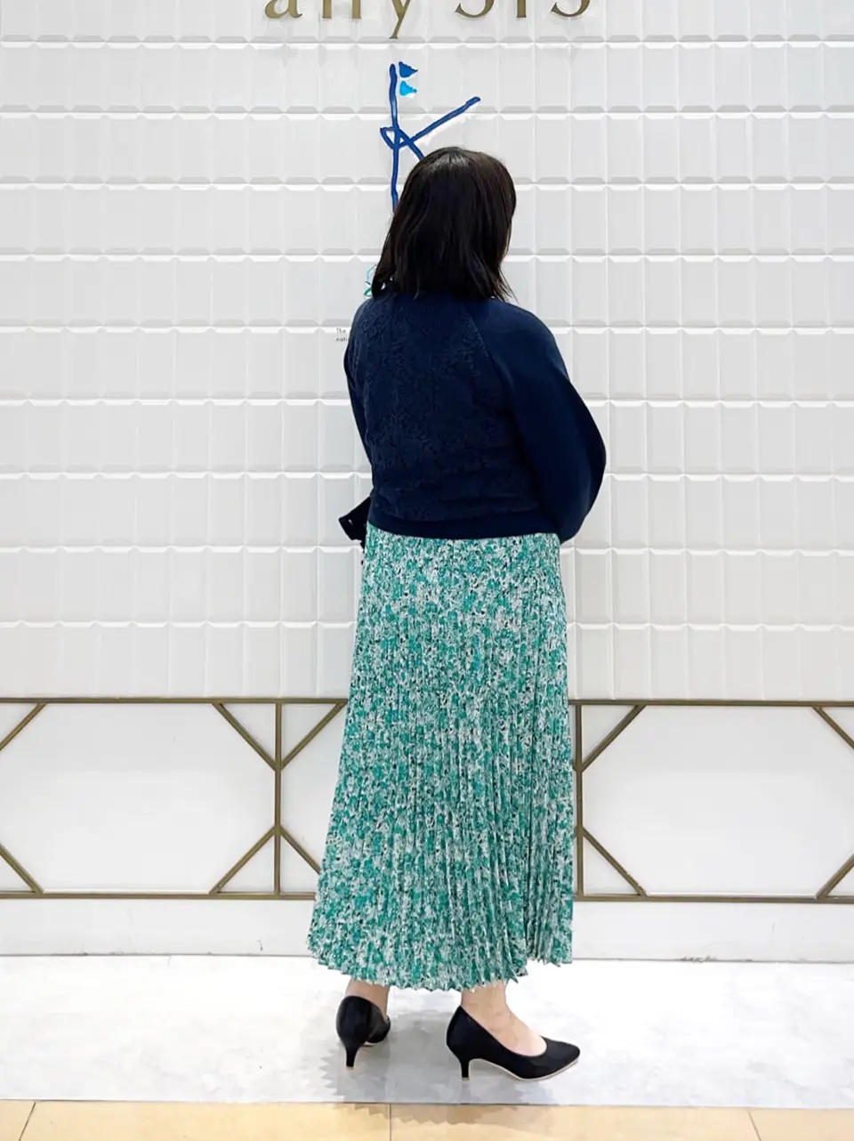 組曲 西田 コーディネート画像