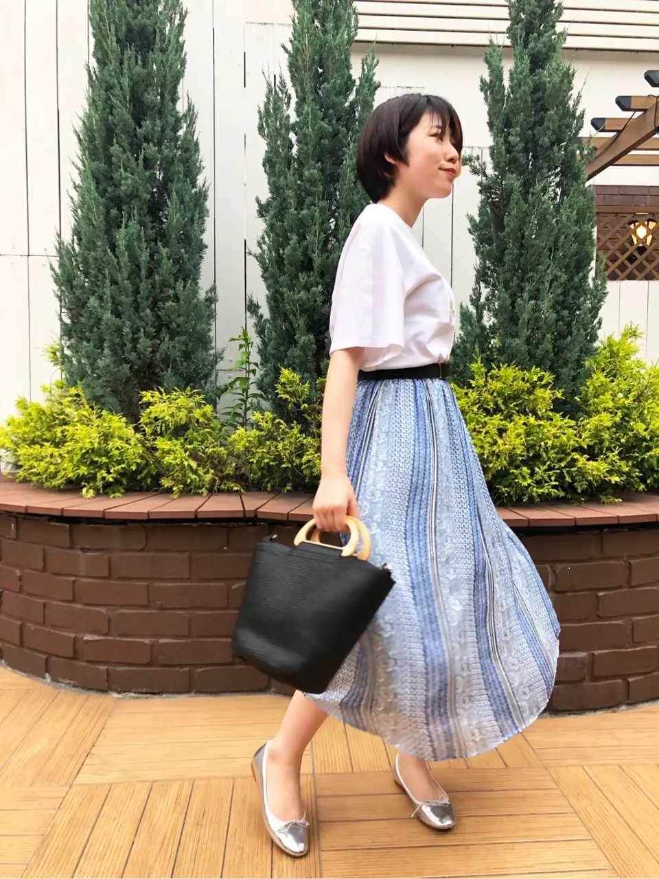 組曲 松田 コーディネート画像