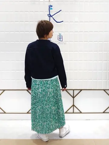 組曲 井上 コーディネート画像