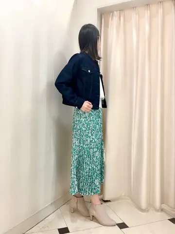 組曲 金井 コーディネート画像