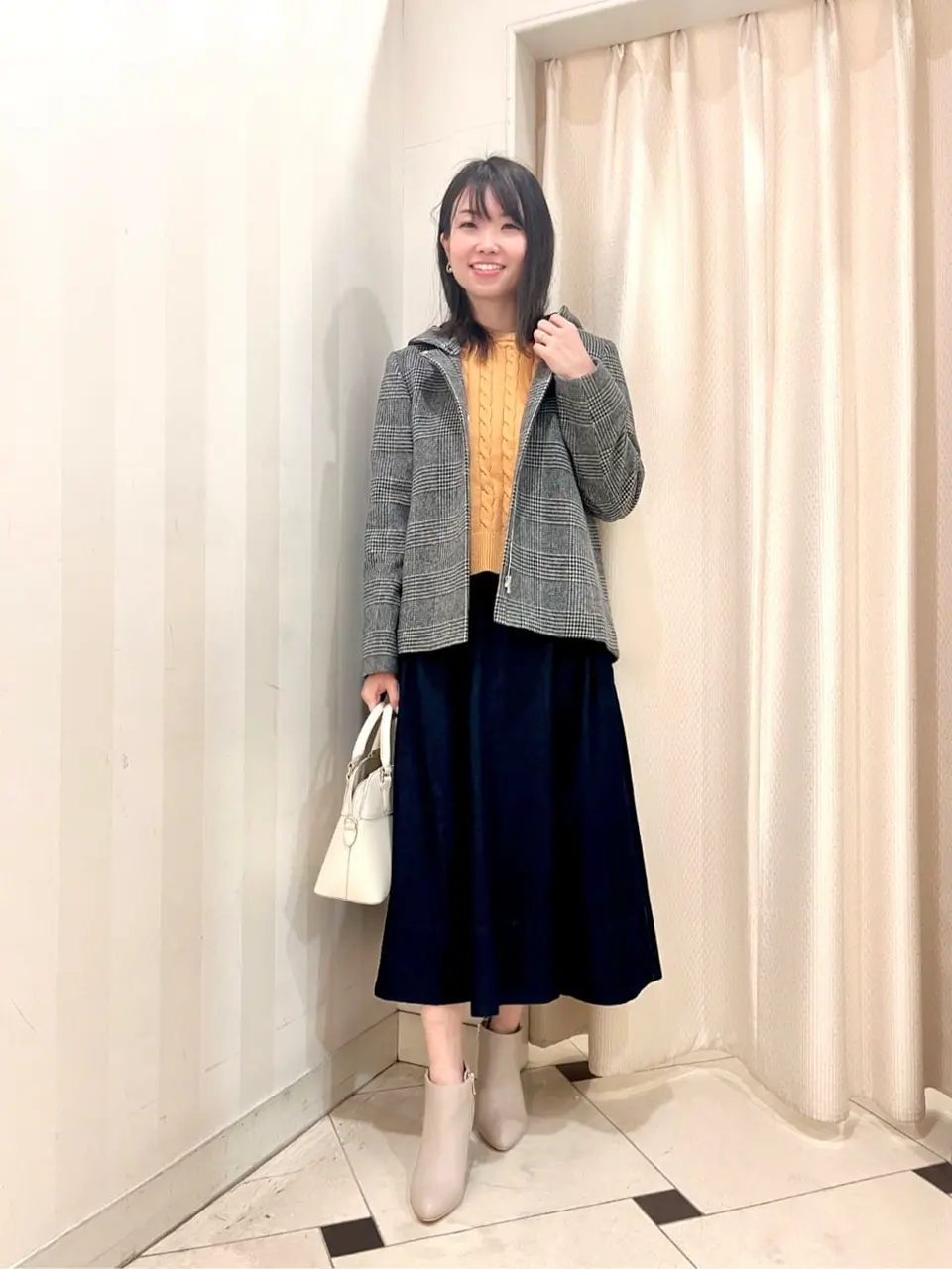 組曲 金井 コーディネート画像