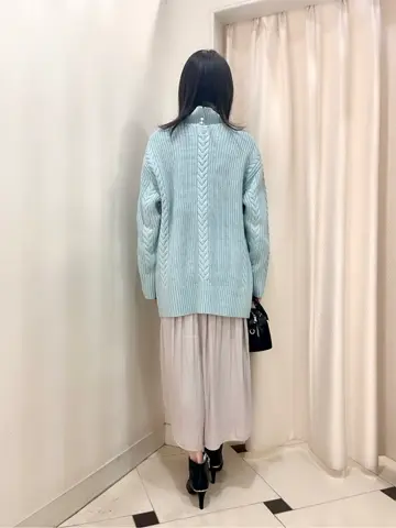 組曲 金井 コーディネート画像