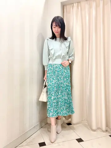 組曲 金井 コーディネート画像