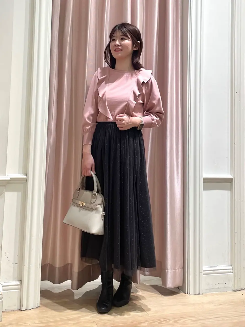 組曲 スタッフ コーディネート画像