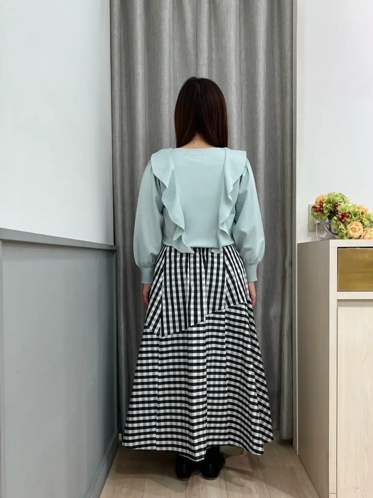 組曲 スタッフ コーディネート画像