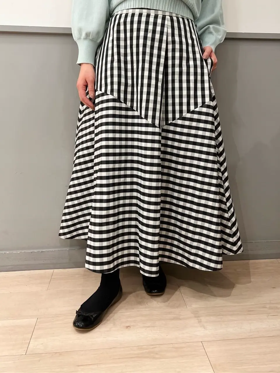 組曲 スタッフ コーディネート画像