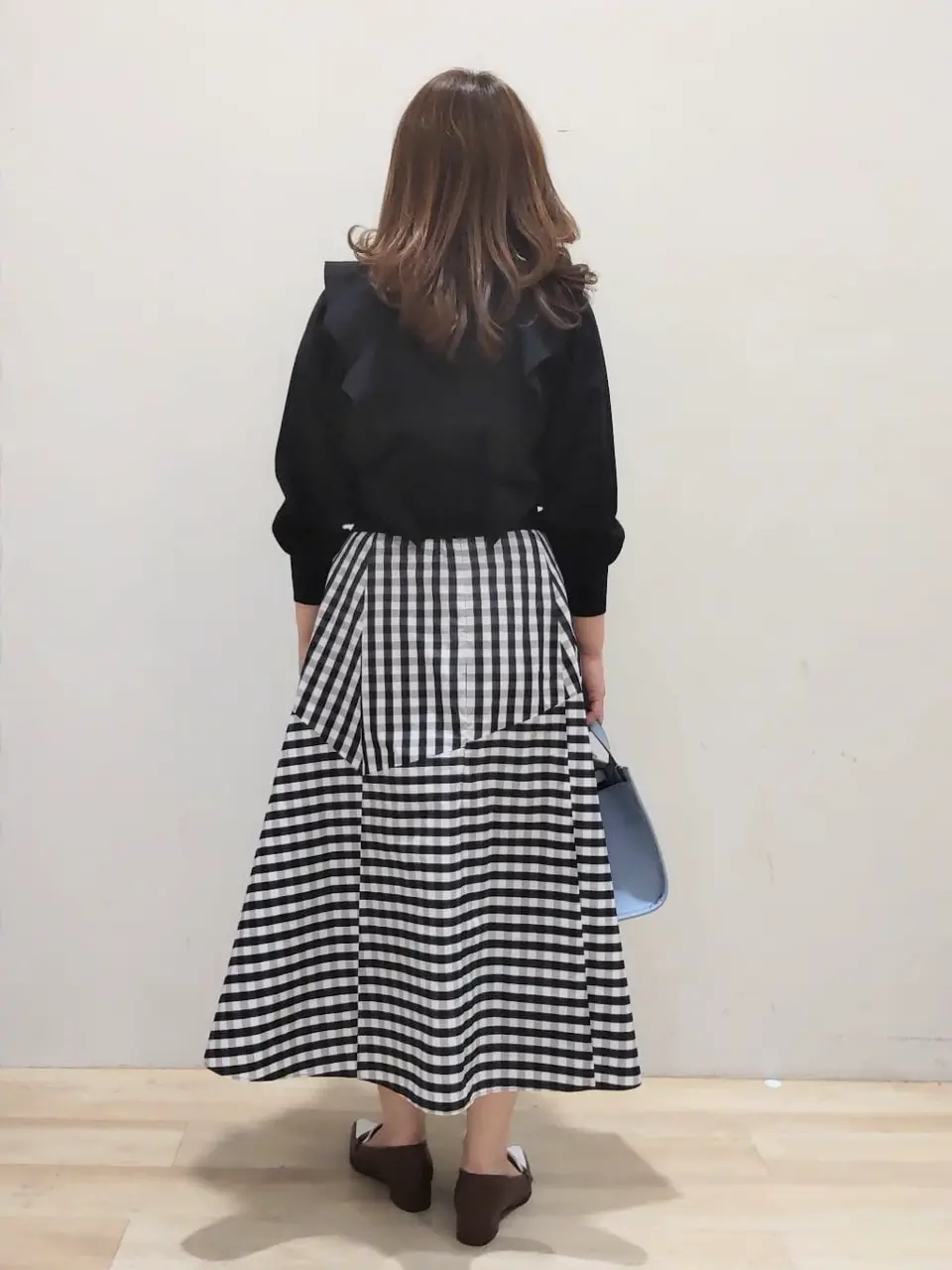 組曲 西谷 コーディネート画像