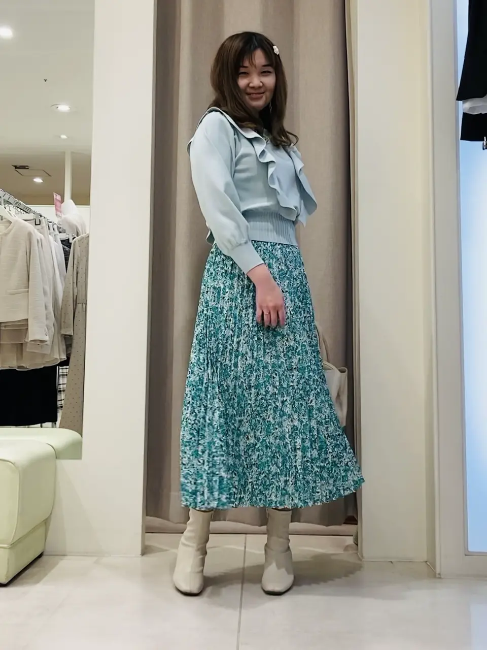 組曲 川根　彩 コーディネート画像