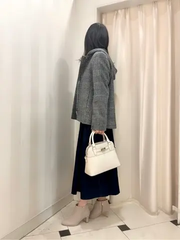 組曲 金井 コーディネート画像