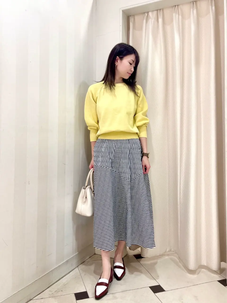 組曲 金井 コーディネート画像