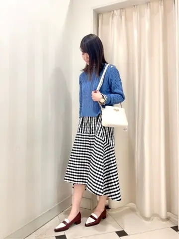 組曲 金井 コーディネート画像