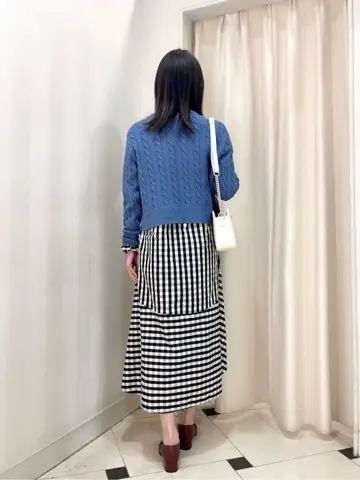 組曲 金井 コーディネート画像