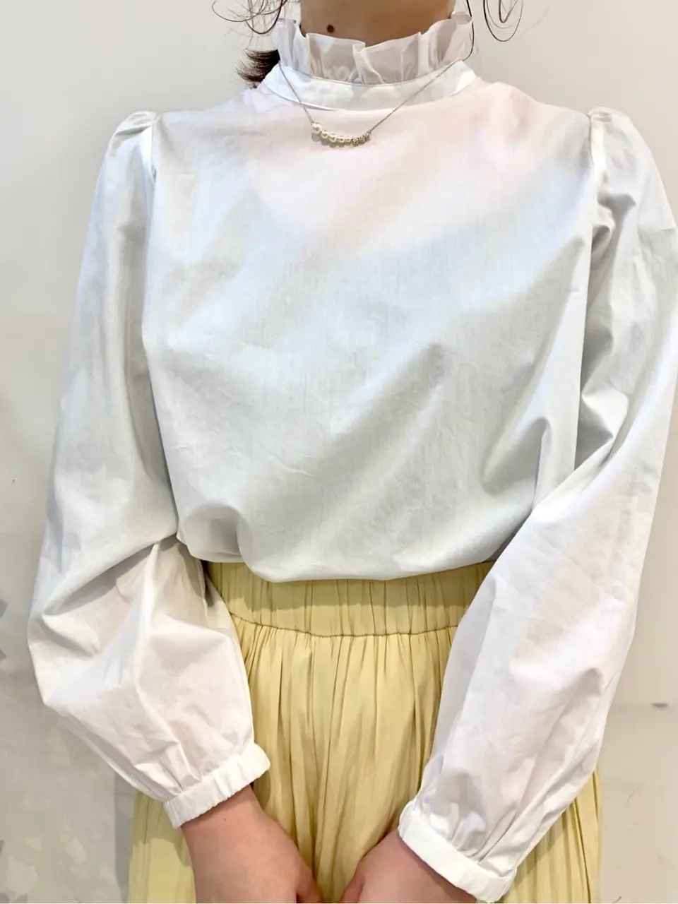 組曲 石井 コーディネート画像