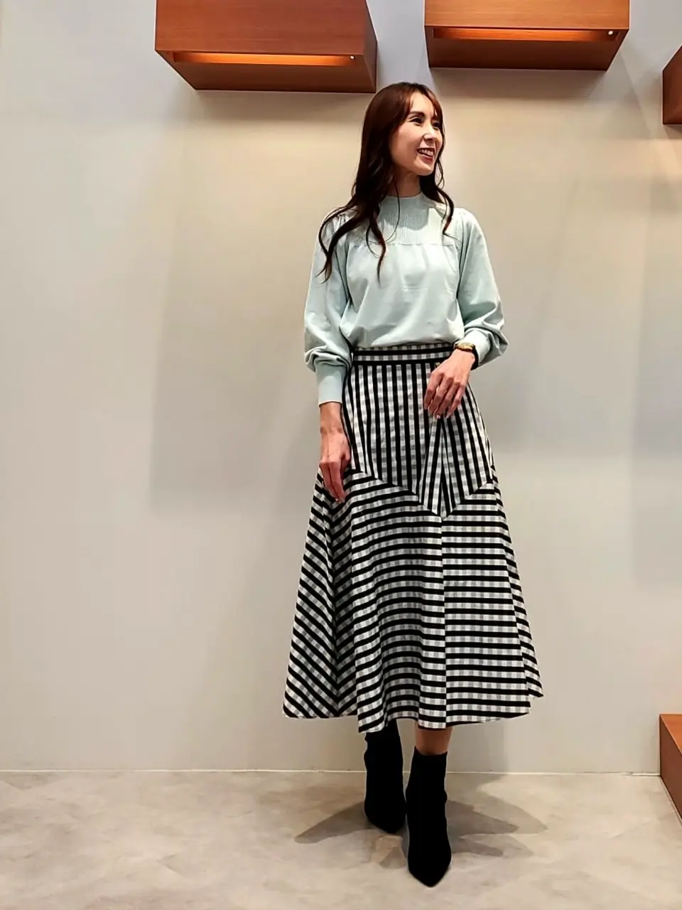 組曲 内田 コーディネート画像